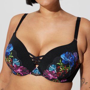 Torrid XO Plunge Push Up Photo Floral Lace 360° Back Smoothing™ Bra 46DDD NWOT
